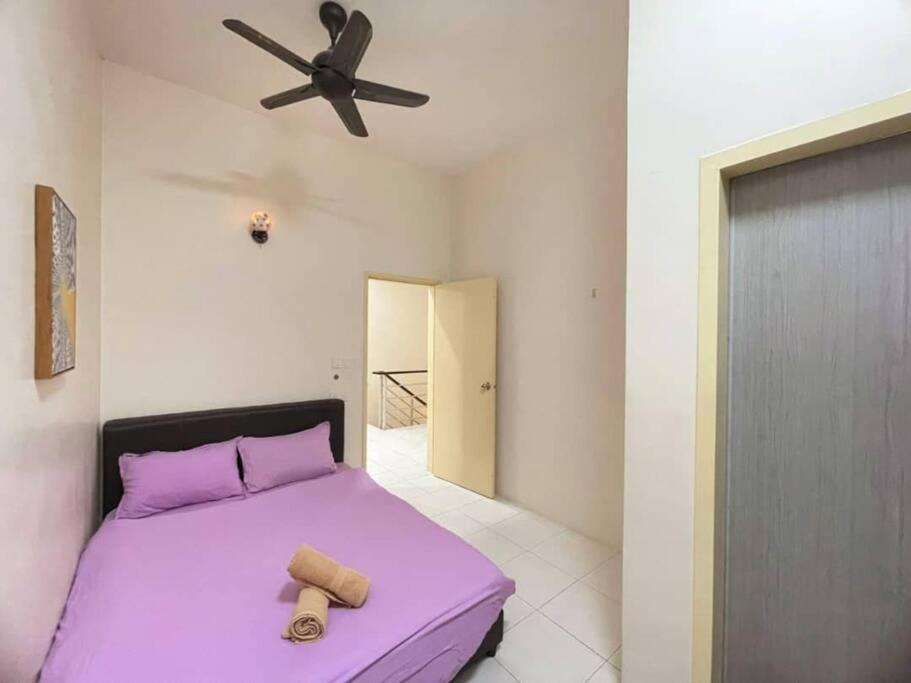 Cozyhouse 4Room 3Bath Room 10Pax'''Simpangampattasek Simpang Ampat  Eksteriør bilde